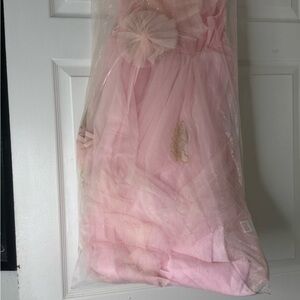 Elegant Pink Tulle Gown
